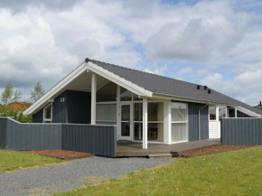 Three-Bedroom Holiday home in Otterup 4